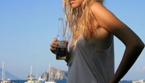 beer-blond-corona-girl-hot-Favim.com-157045